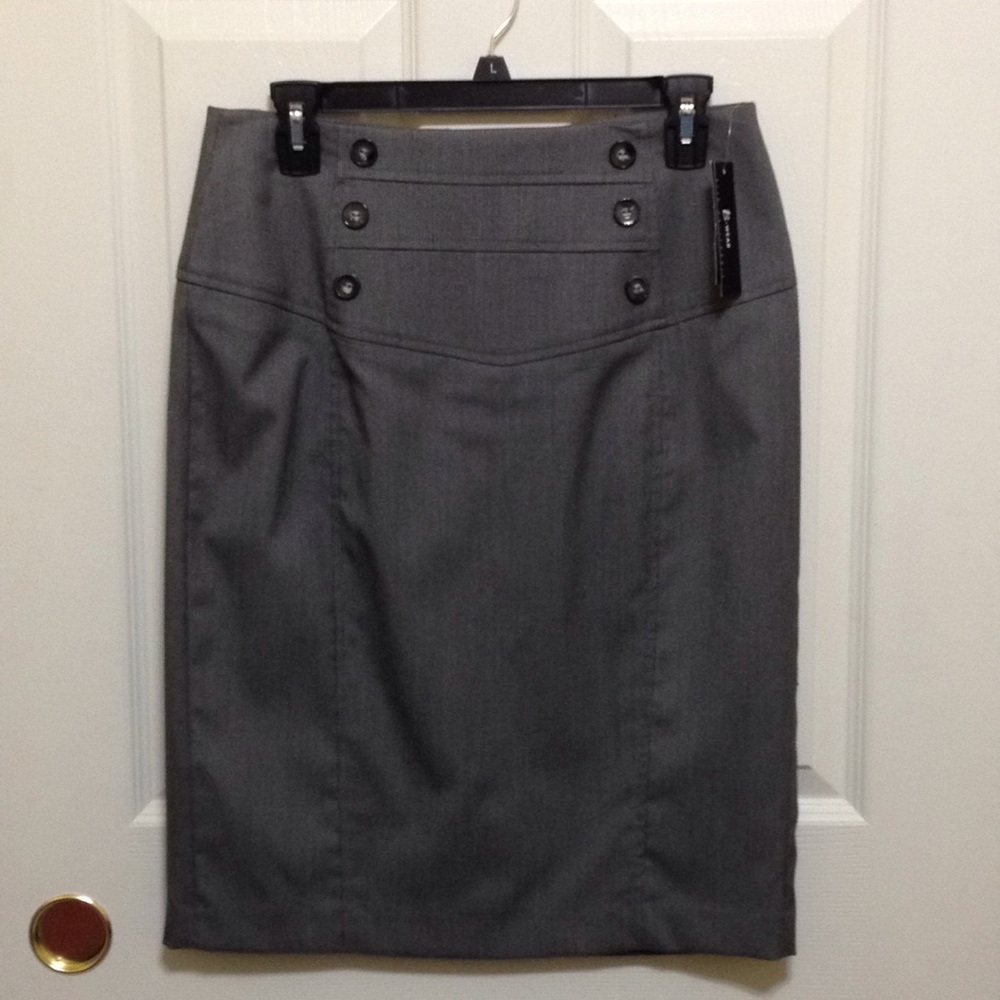 B.Wear Ladies Skirt